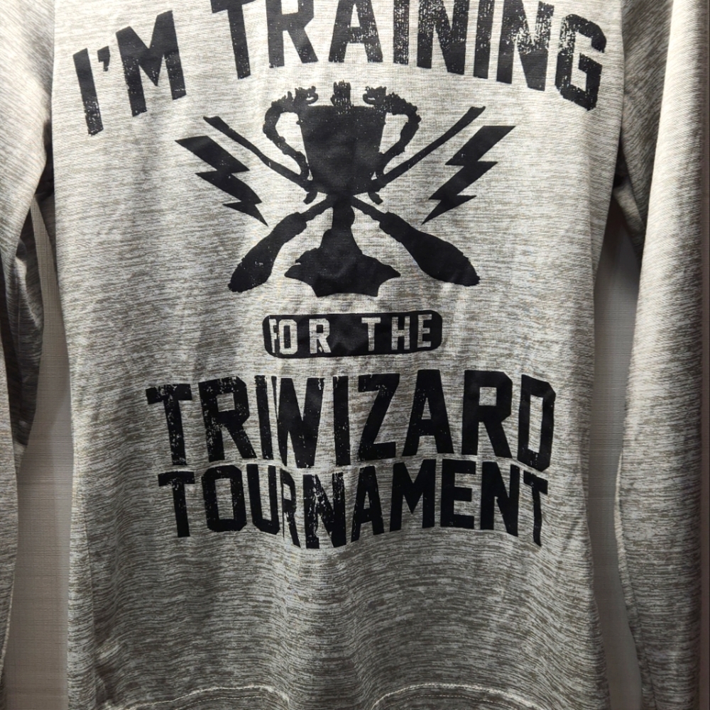Harry Potter TriWizard Tournament Training Gray Long Sleeve Shirt Juniors L B21